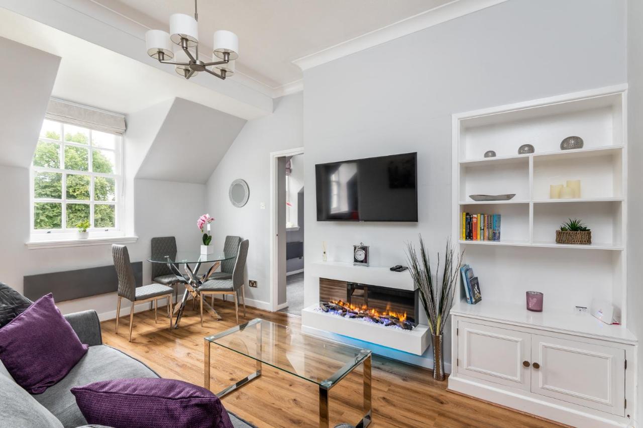 Stylish Apt With Minster Views I Pass The Keys York Exterior foto